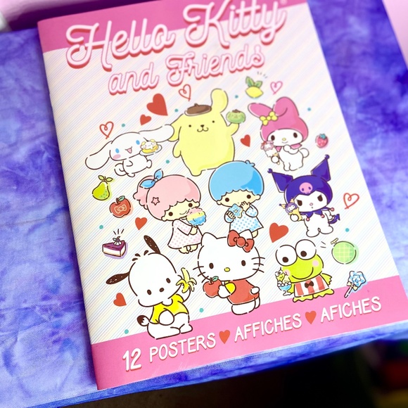 Hello Kitty and Friends Poster Book (12) - Picture 2 of 13